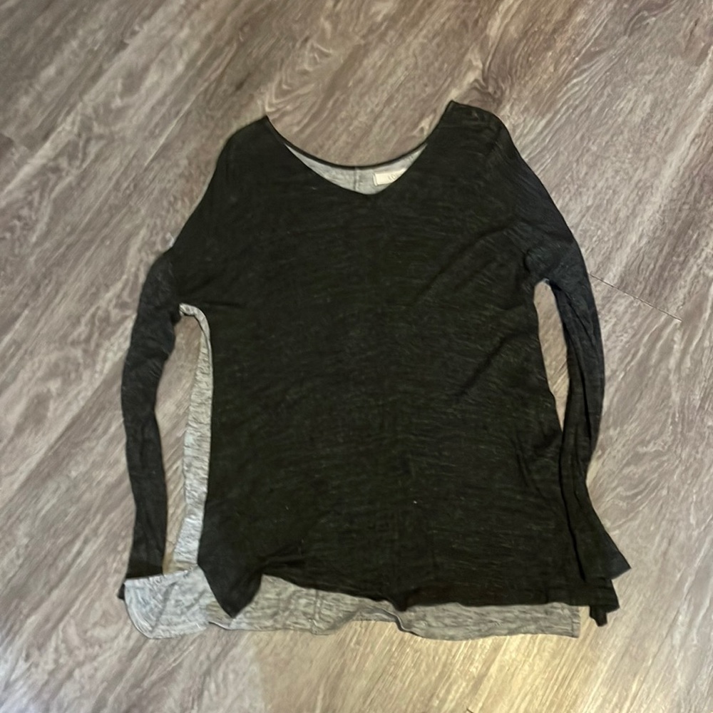 EUC  loft long, sleeved tunic. In size m